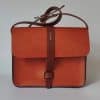 Bolso mediano de piel marron tostado